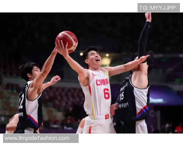 中国男篮与韩国队激战六月赛场期待精彩对决与荣耀之争 中国男篮与韩国队激战六月赛场期待精彩对决与荣耀之争
