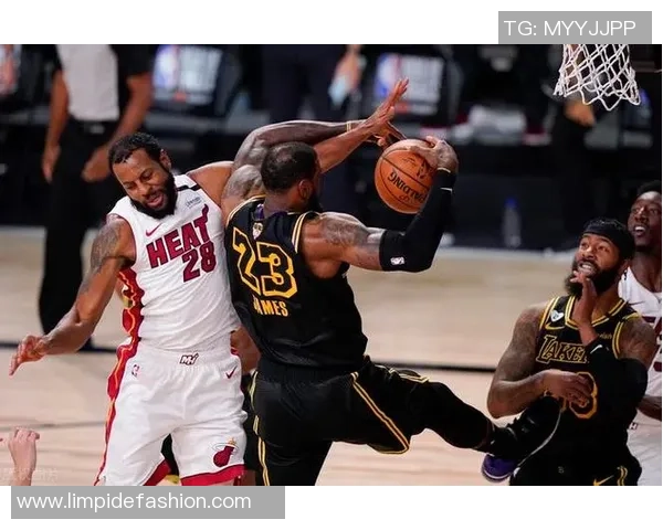 2820赛季火箭对湖人精彩对决视频回放全程回顾与分析