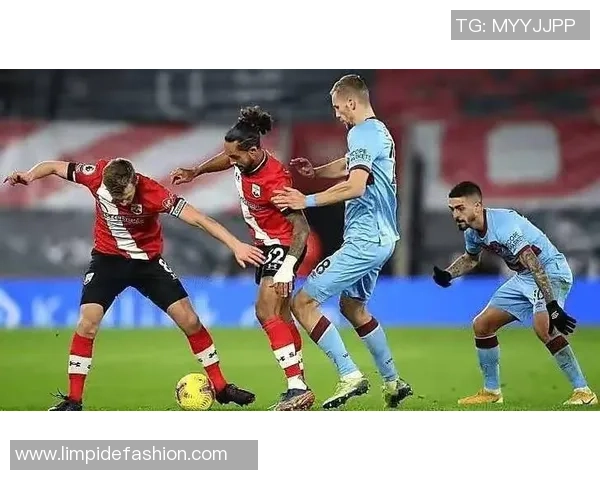 南安普敦主场迎战来切斯特城期待精彩对决与胜利之争 南安普敦主场迎战来切斯特城期待精彩对决与胜利之争